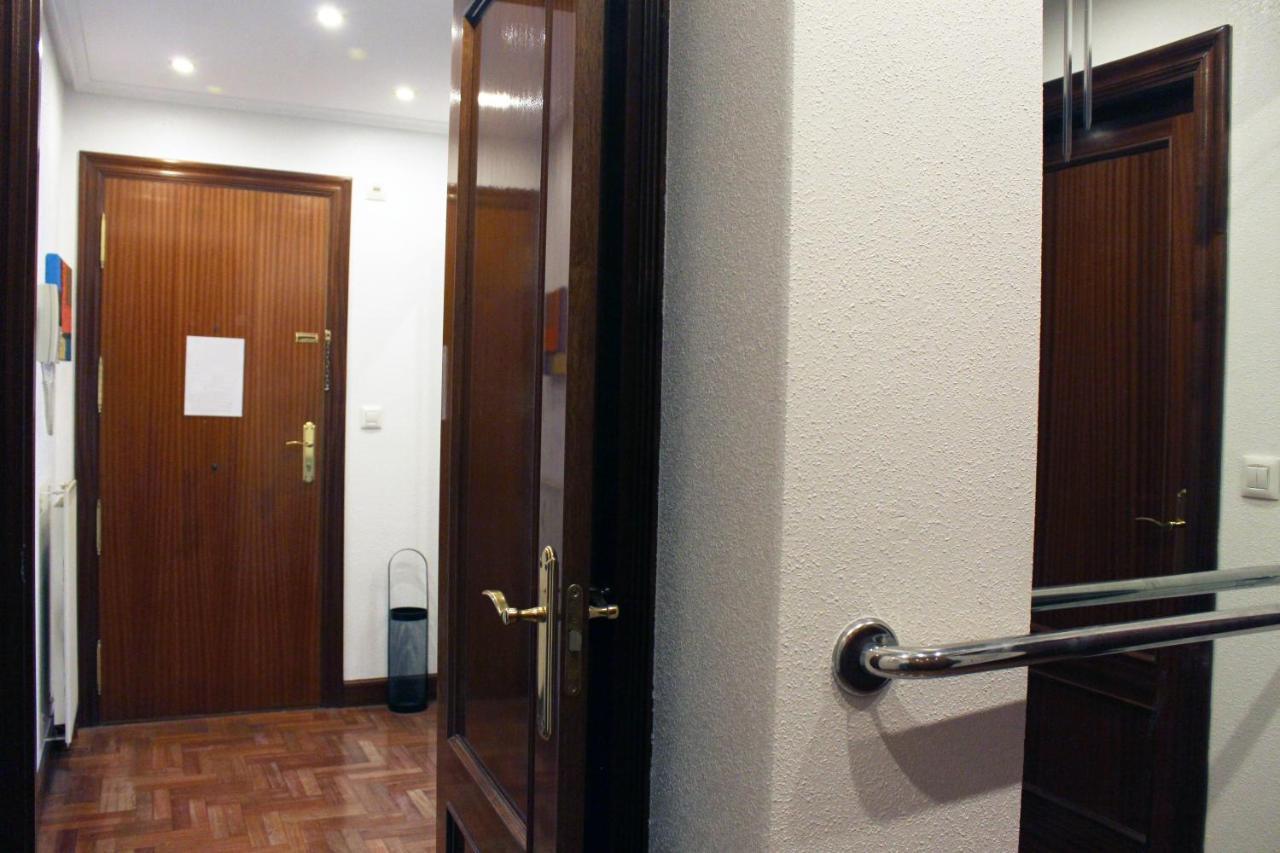 Bilbao Apartment Lasai Con Parking Directo Exterior photo